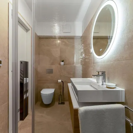 Diamond Two Bedroom 公寓