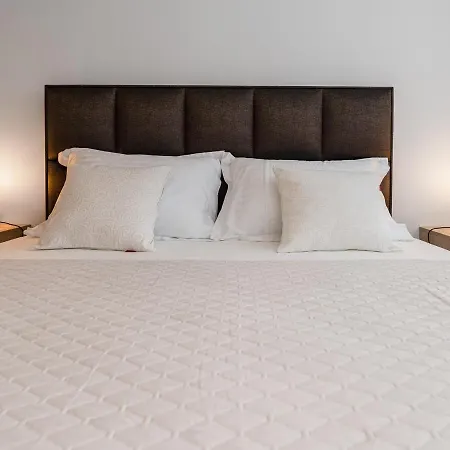 Diamond Two Bedroom * 扎达尔